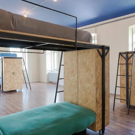 Hostel Controvento Terst