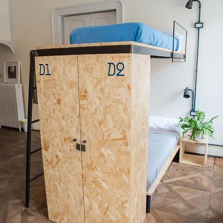 Hostel Controvento Terst