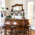 Controvento Hostal