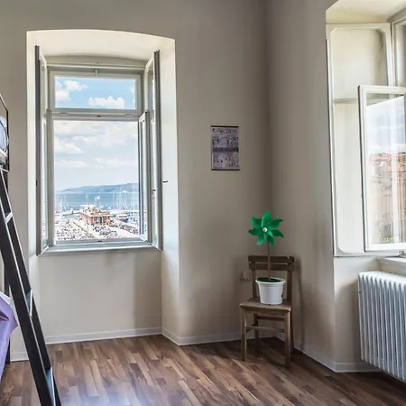 Hostel Controvento *