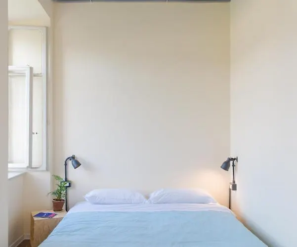 Hostal Controvento *