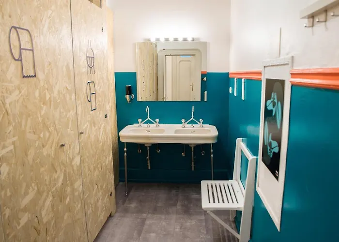 Hostal Controvento *